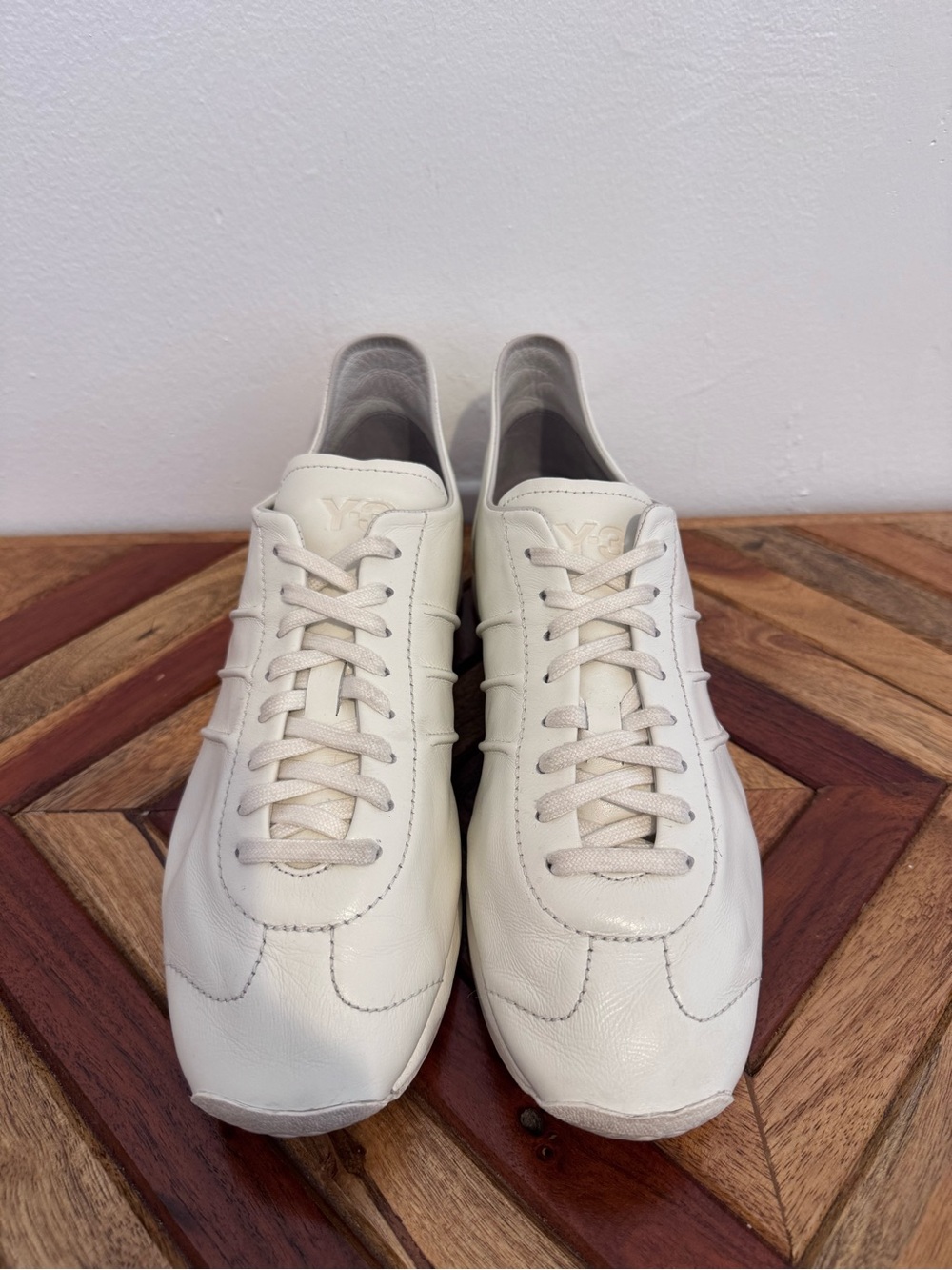 Y-3 Men’s Sz 9.5 White Country Leather Sneakers